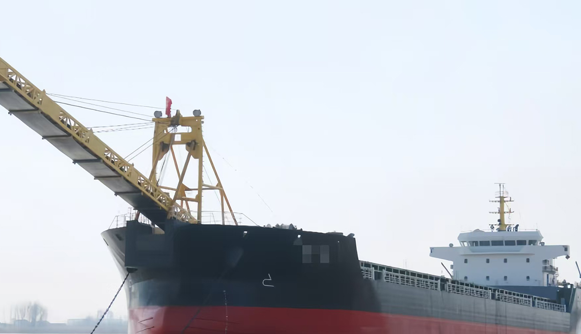 Jiangsu Qinfeng Shipbuilding Co., Ltd. samorozładowujące statki piaskowe, statki pokładowe itp.: